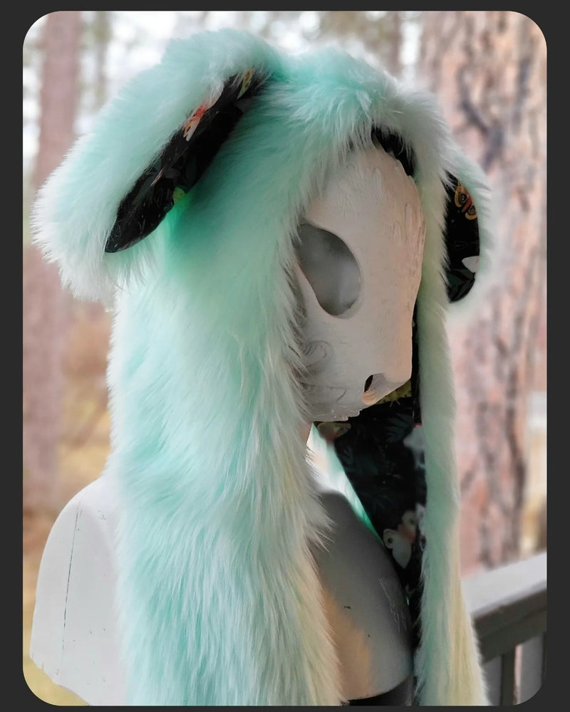 Minty Moth Lop (Full Hoods)